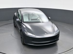 2025 Tesla Model 3 Long Range — thumbnail 16
