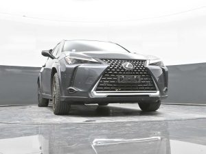 2024 Lexus UX 250h Premium AWD — thumbnail 33