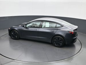 2025 Tesla Model 3 Long Range — thumbnail 21