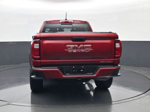 2023 GMC Canyon Denali — thumbnail 5