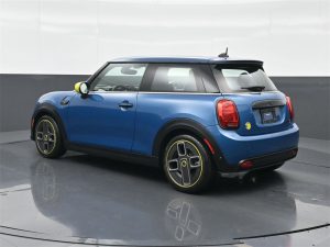 2023 MINI Cooper Base — thumbnail 5