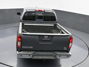 2017 Nissan Frontier SV V6 — thumbnail 30