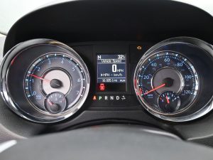 2013 Chrysler Town & Country Touring — thumbnail 31