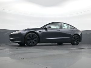 2025 Tesla Model 3 Long Range — thumbnail 30