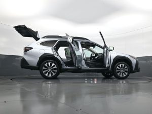 2023 Subaru Outback Limited — thumbnail 27