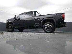 2024 GMC Sierra 2500 HD Denali Ultimate Crew Cab — thumbnail 23