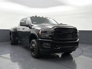 2024 RAM 3500 Limited DRW MegaCab — thumbnail 2
