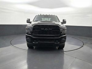 2024 RAM 3500 Limited DRW MegaCab — thumbnail 3