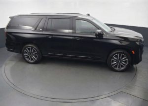 2023 Cadillac Escalade ESV Sport Platinum — thumbnail 2