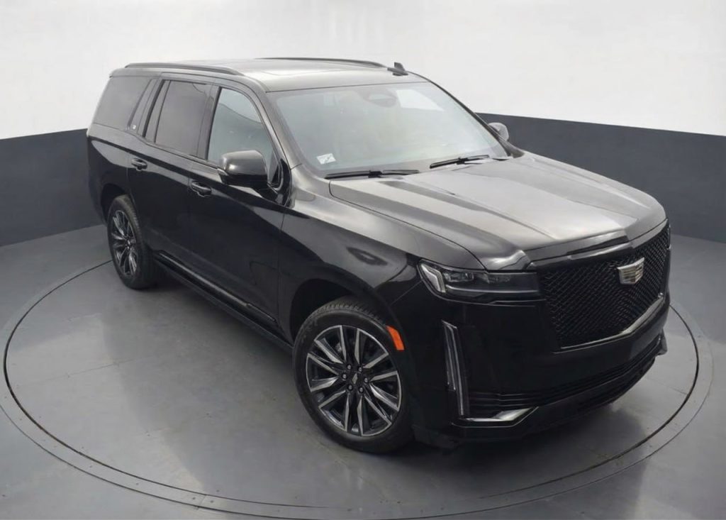 2023 Cadillac Escalade ESV Sport Platinum — photo 1